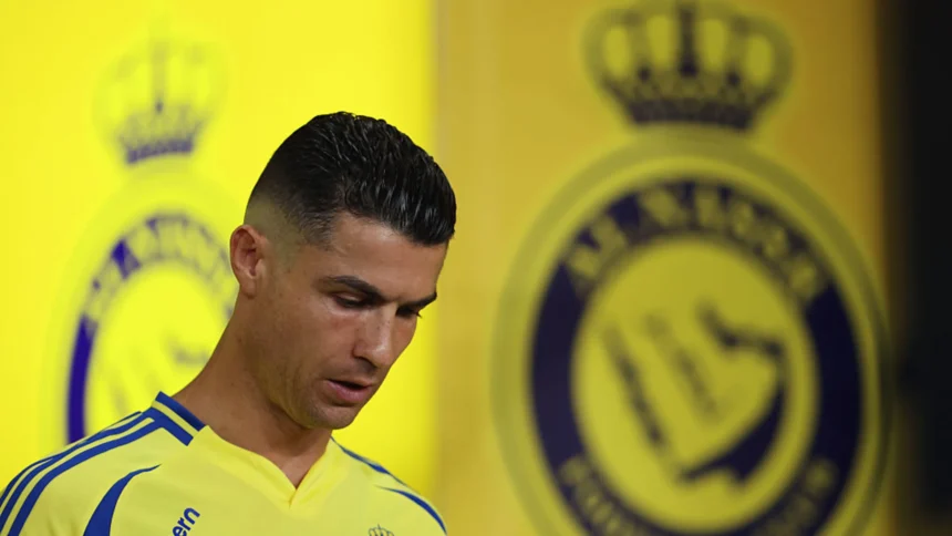 Cristiano Ronaldo se unió por dos temporadas y media al Al Nassr a finales de diciembre de 2022, tras el Mundial de Qatar 2022. / Yasser Bakhsh/Getty Images
